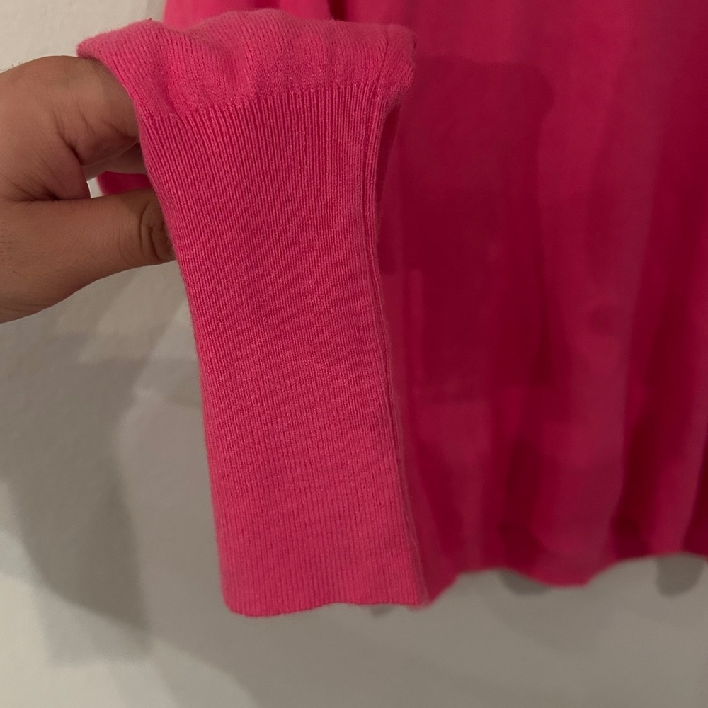 Dèluc Hot Pink Puff Sleeve Sweater Womens Medium Lightweight Knit Crew Neck Soft - Picture 7 of 11